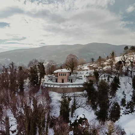 A Dream Deferred Pelion * Κισσός
